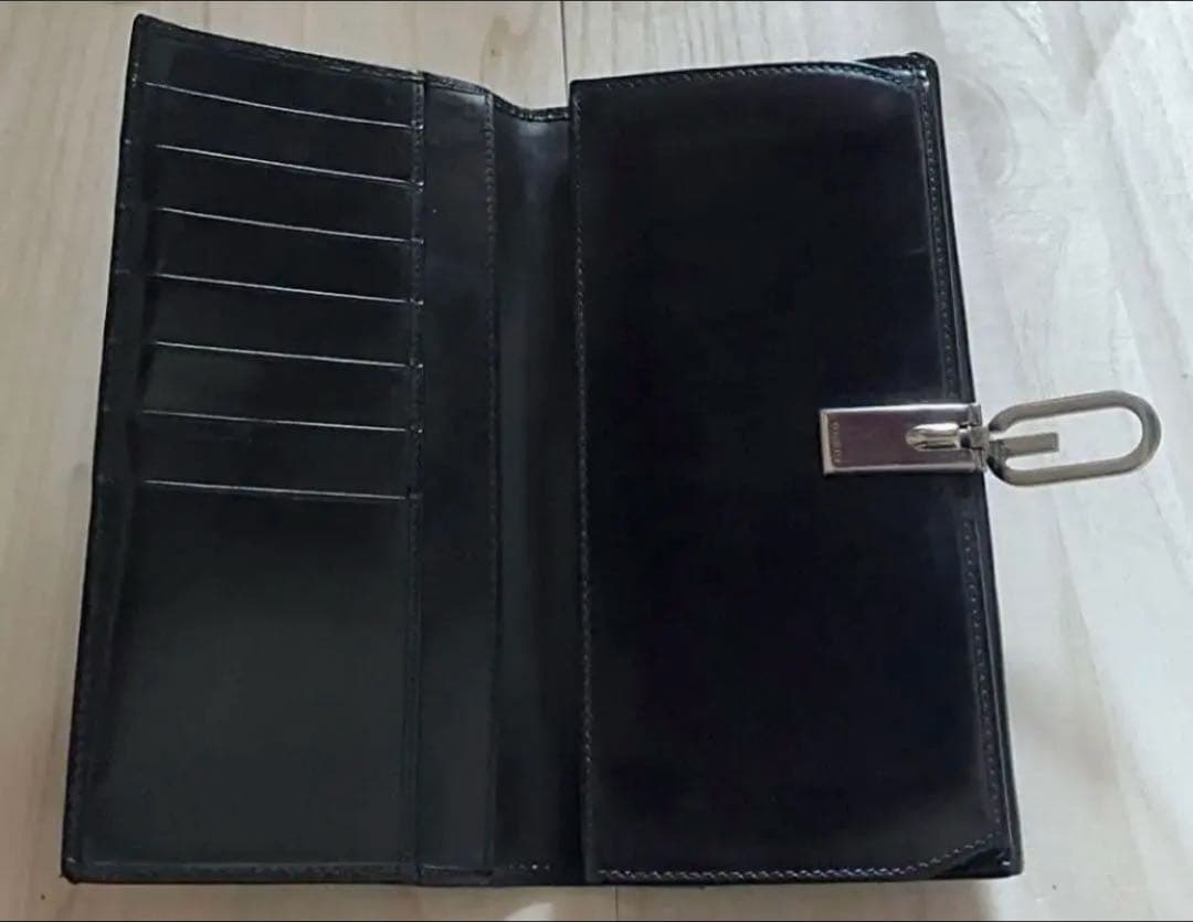 【箱付き】 GUCCI グッチ G バックル 二つ折り 長財布 ブラック レザー