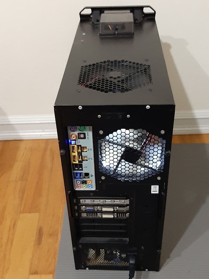 自作 win11 i7 SSD240 HDD1T メモリ16G GTX560ti