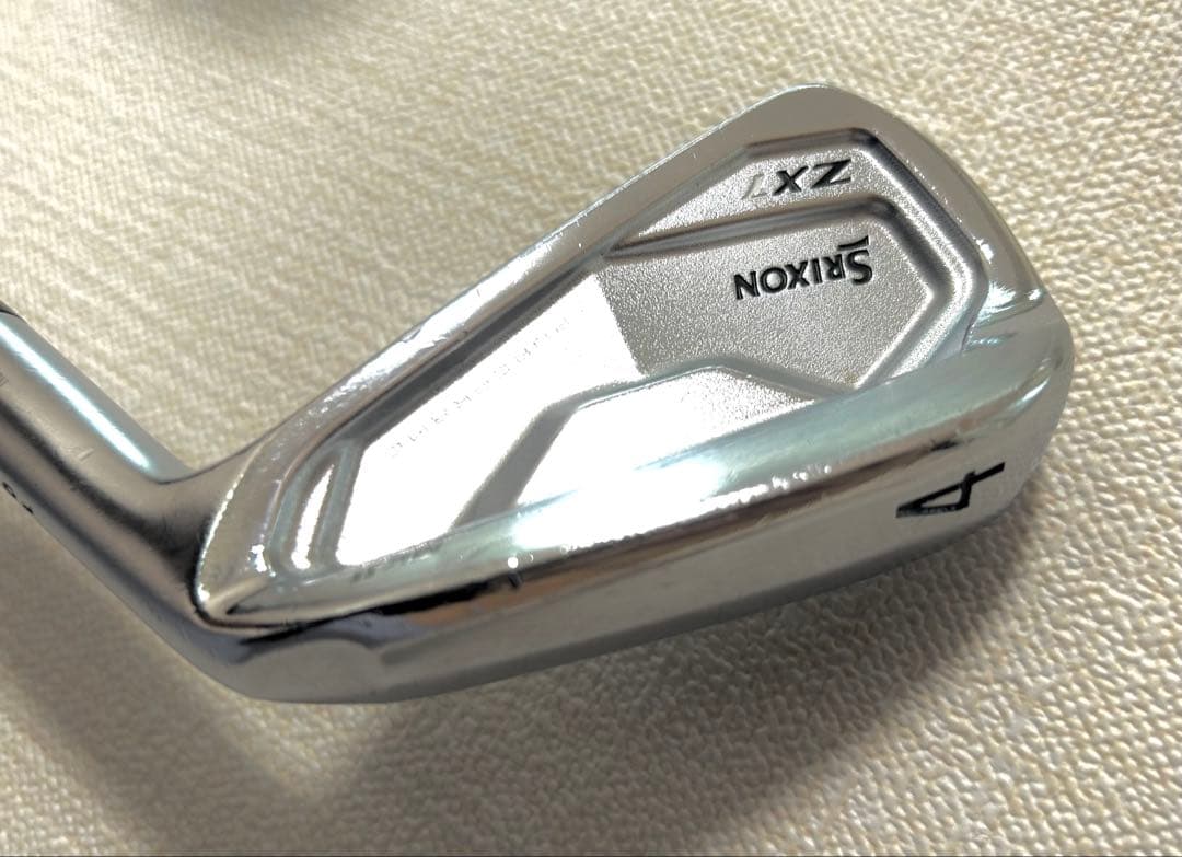 スリクソン　ZX7 MkII 4番アイアン単品