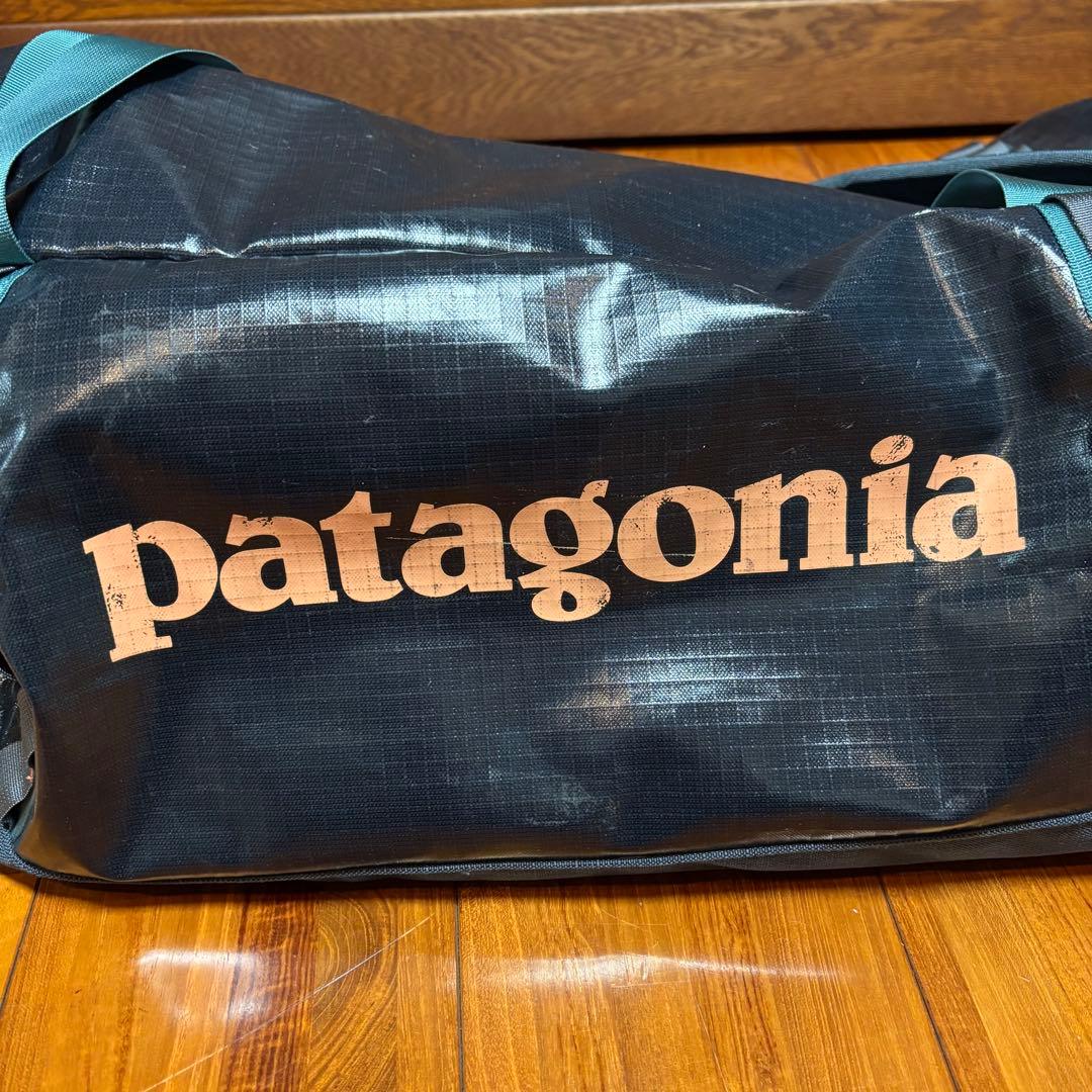 patagonia ブラックホール ダッフル90L ネイビー