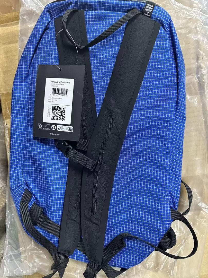 未使用ARC'TERYX Konseal15バッグパック青い格子