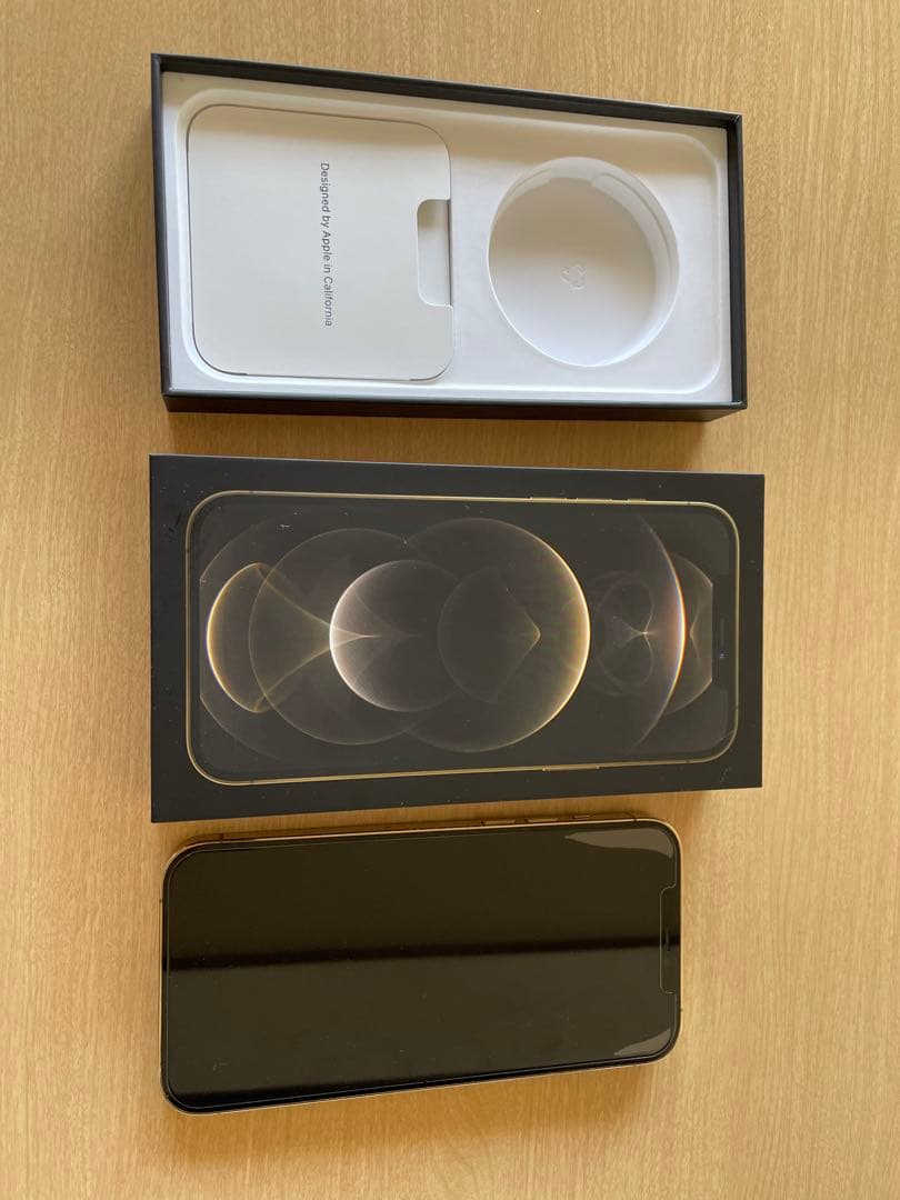 美品　Apple iPhone 12 Pro Max 本体