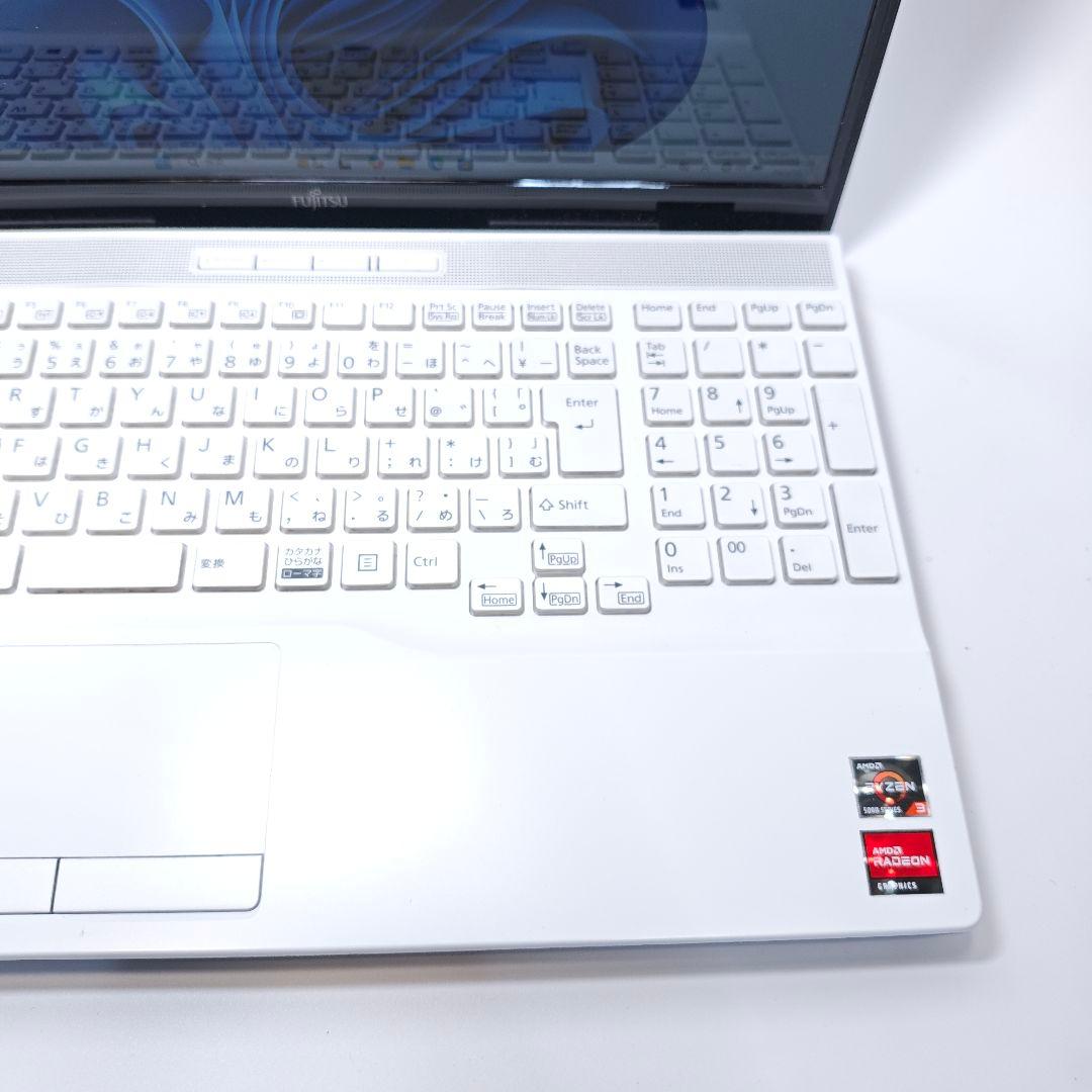 富士通 LIFEBOOK AH43/F3 FMVA43F3WG