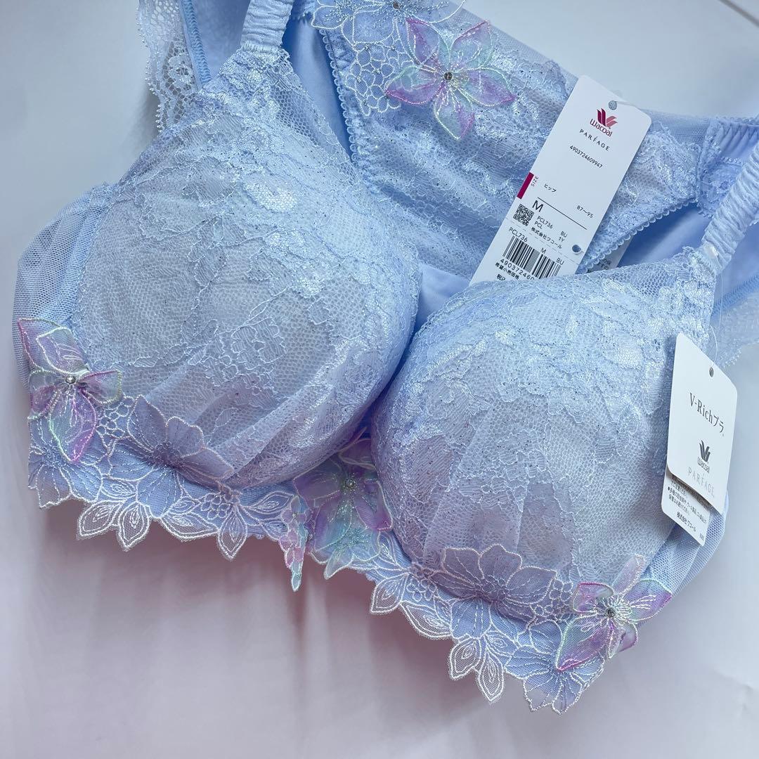 ワコール　パルファージュ. Ｖ－Ｒｉｃｈブラ　ブラジャー&ショーツE65-M