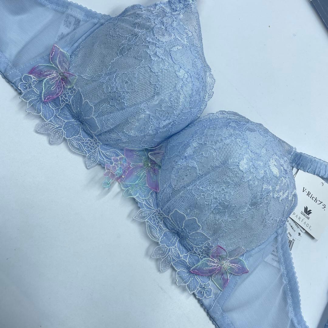 ワコール　パルファージュ. Ｖ－Ｒｉｃｈブラ　ブラジャー&ショーツE65-M