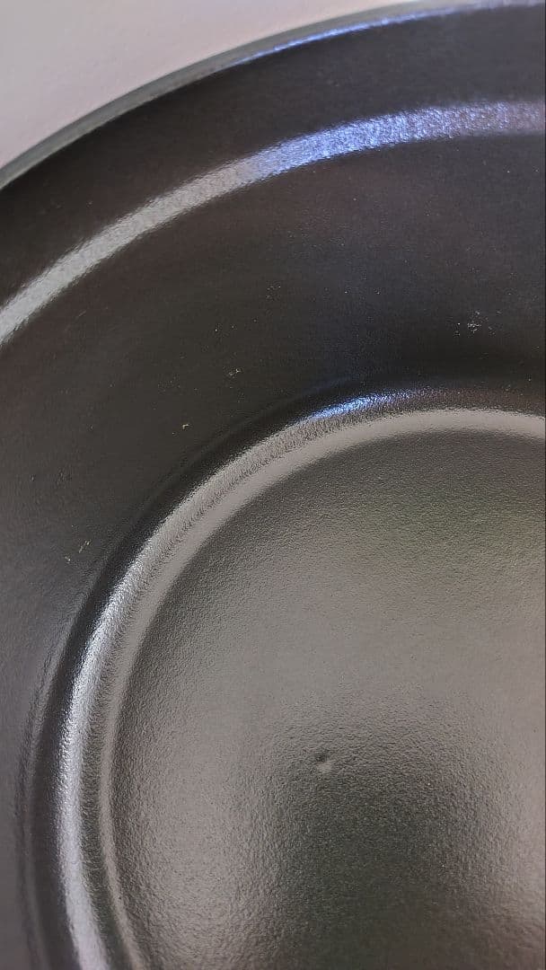 STAUBストウブ ピコ・ココット ラウンドチェリー 22ｃｍ