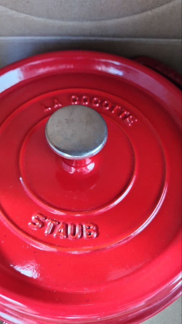 STAUBストウブ ピコ・ココット ラウンドチェリー 22ｃｍ