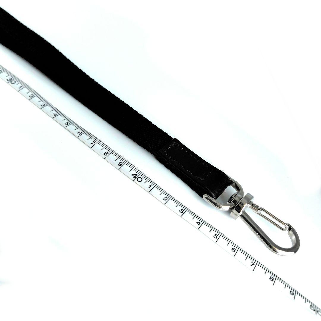 【新品】MONCLER カードケース　ブラック　ストラップ付き