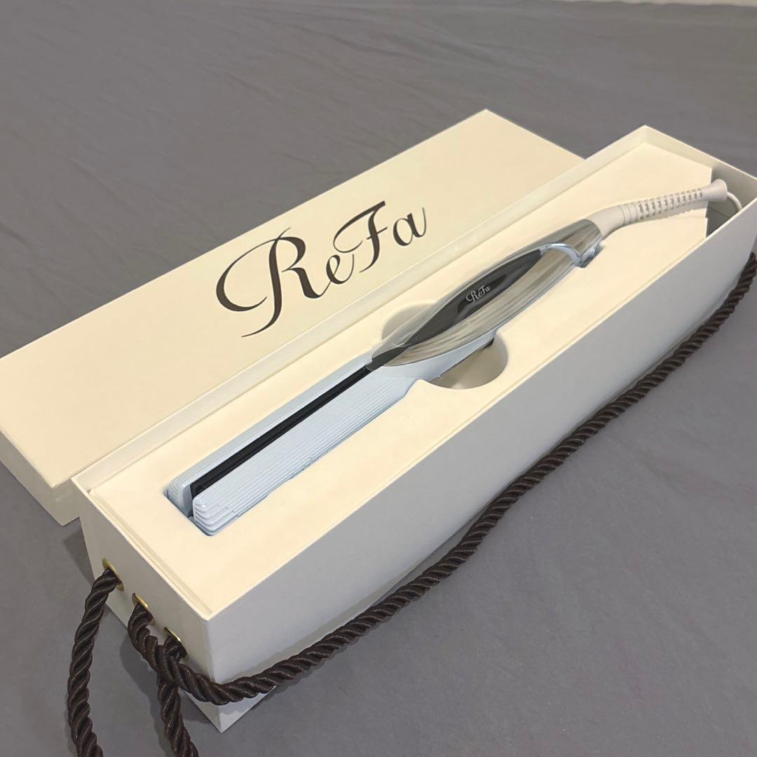 新品未使用　Refa ストレートアイロン　最新版　リファ