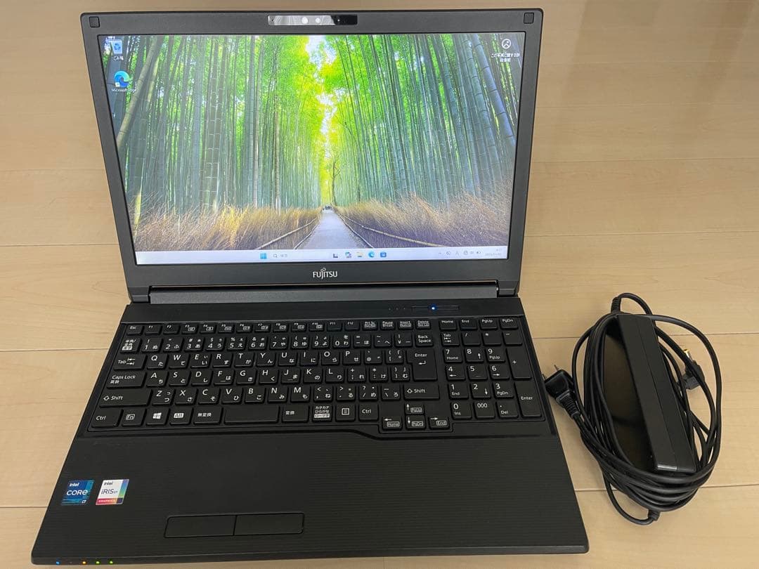 値下げします　Fujitsu A7511/GW Office2021Pro