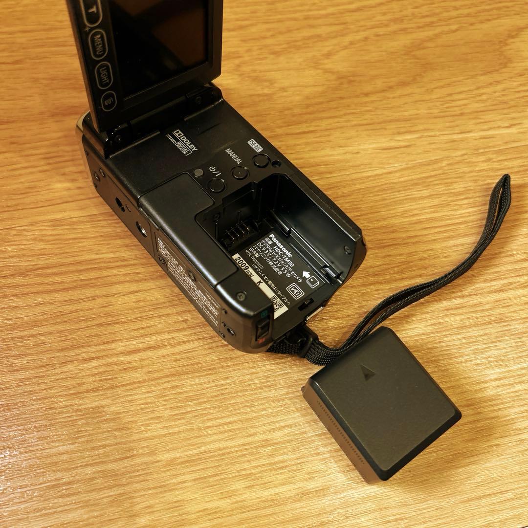 パナソニック　HDC-TM30 デジタルハイビジョンビデオカメラ　日本製