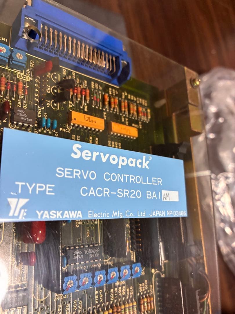 未使用・箱ありYASKAWA サーボパック CACR-SR20BA（動作未確認）