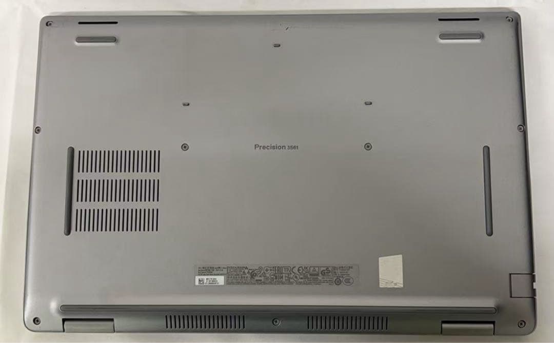 Chromebook本体 Dell precision3561 i7/16/512 card t600