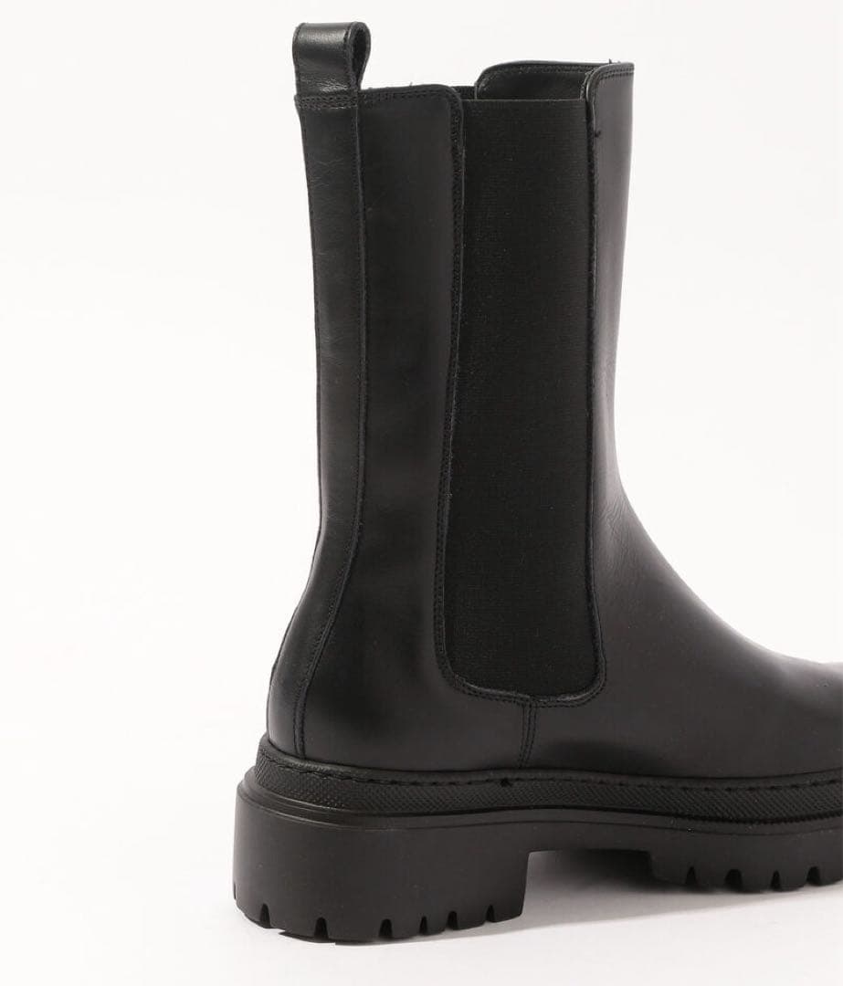 TOMORROWLAND ライトラバーソール サイドゴアブーツ