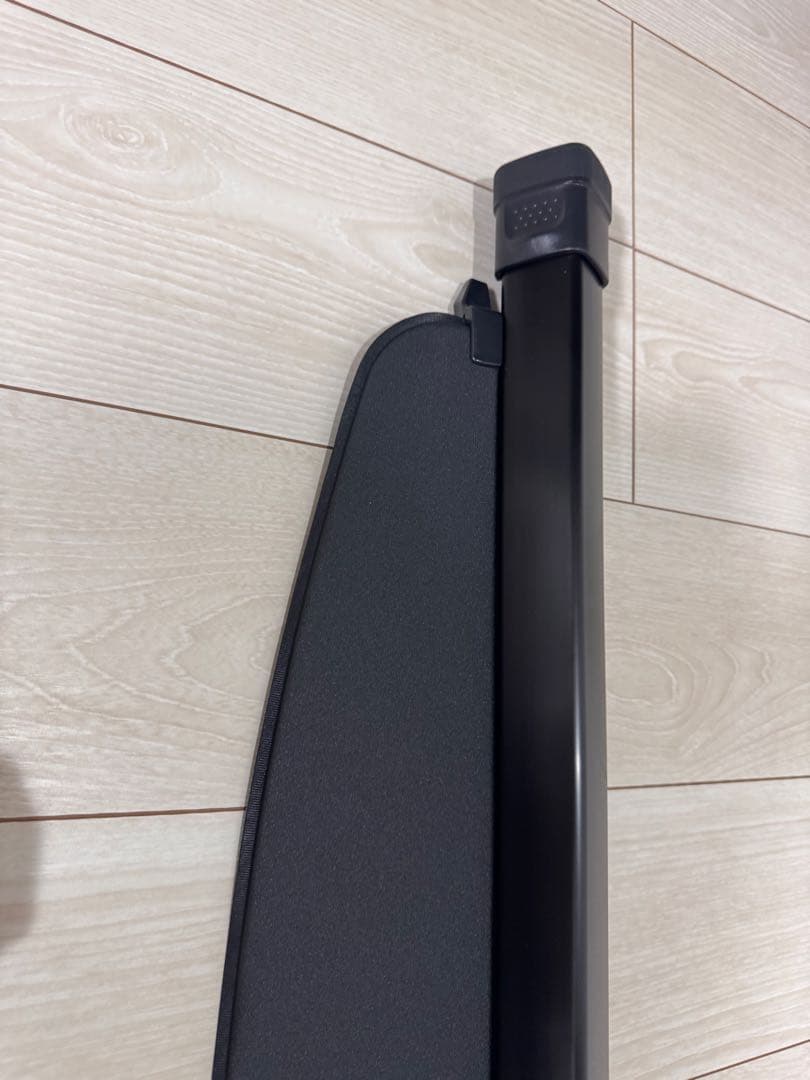 RAV4専用　　純正トノカバー　6AA-AXAH54