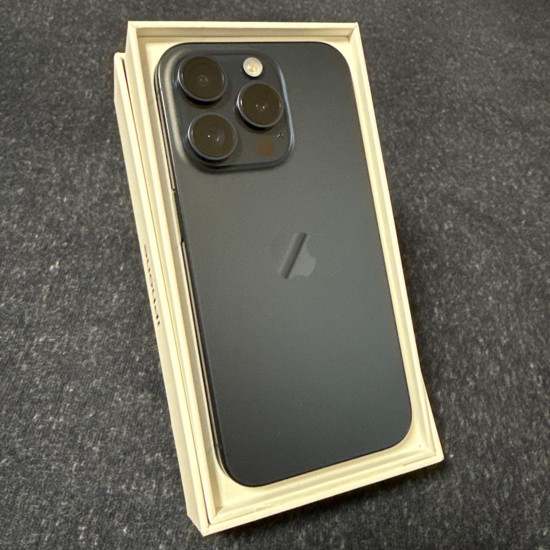 iPhone15Pro 256GB 正規修理完了品　90日保証あり