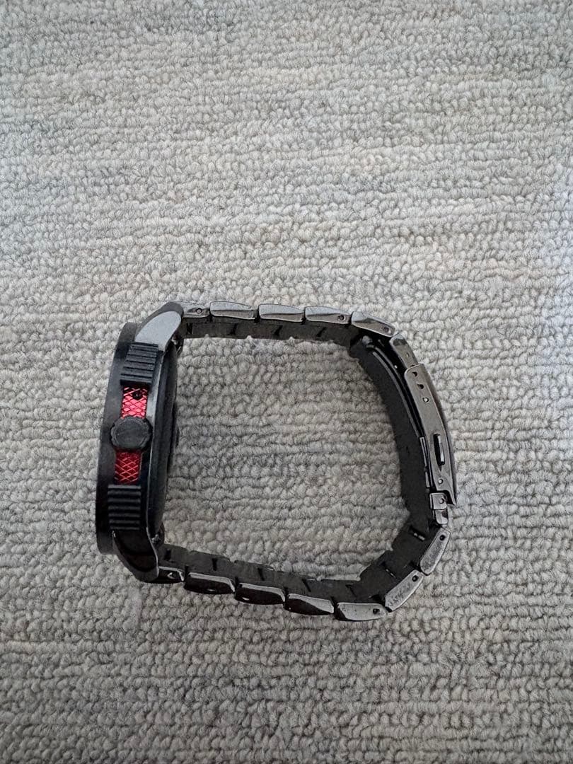 ディーゼル　スマートウォッチ　AXIAL