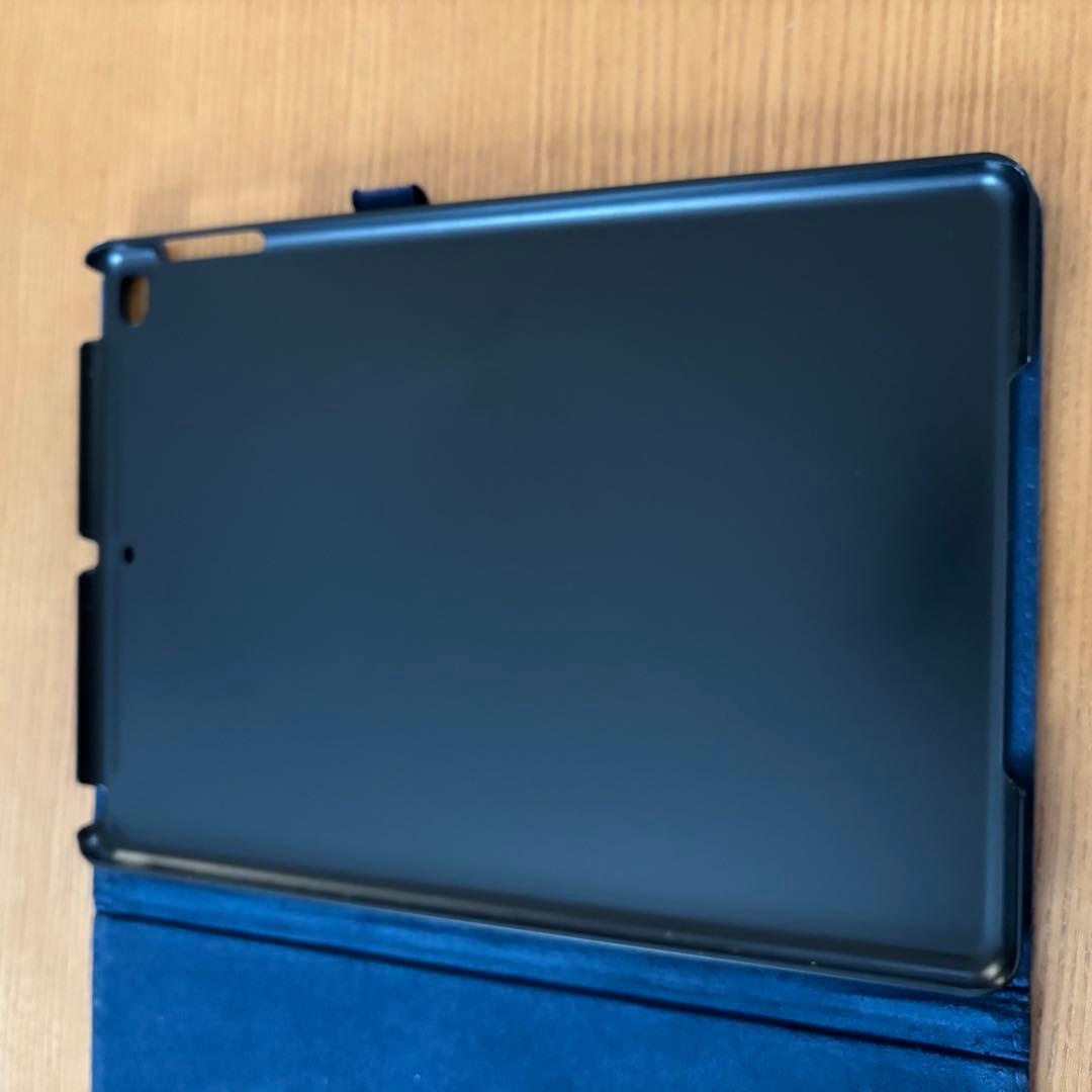 Apple iPad Air2 128GB WiFi シルバー　カバー付き