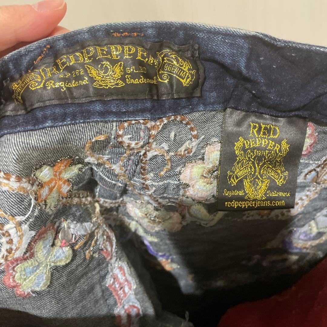 お*ん様 激レア　red pepper 豪華刺繍　ブーツカット　デニム　25