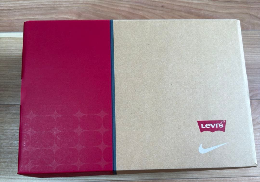 Levi's × Nike Air Max 95 Denim White