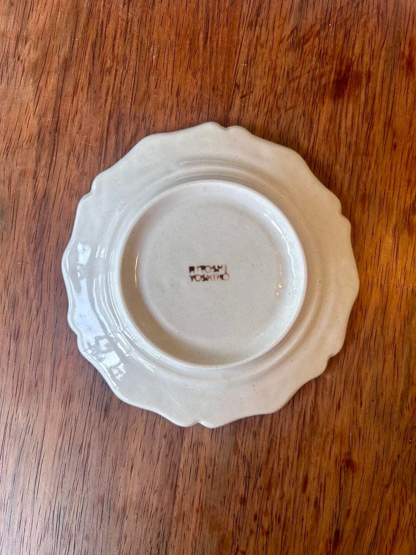 「ヨシノヒトシ」⑤プレート16cm