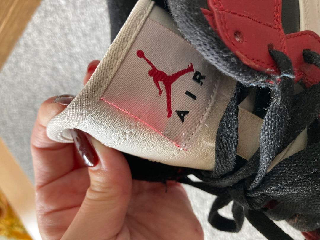 kk-yy さま NIKE ナイキ AIR JORDAN 1 RETRO