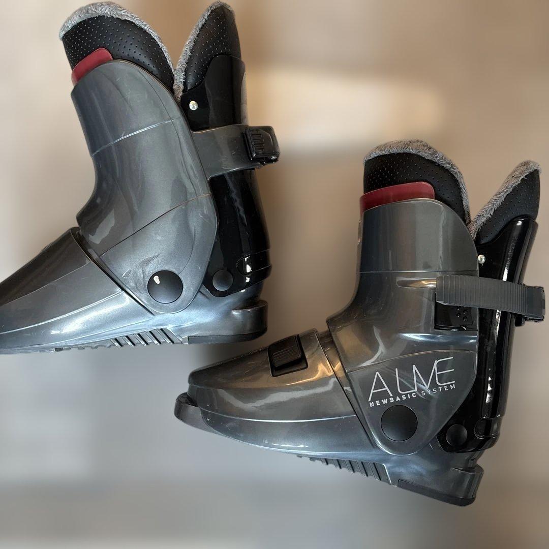 【美品】￼ 日本製 甲高幅広 GEN アライブ スキーブーツ２３.5cm