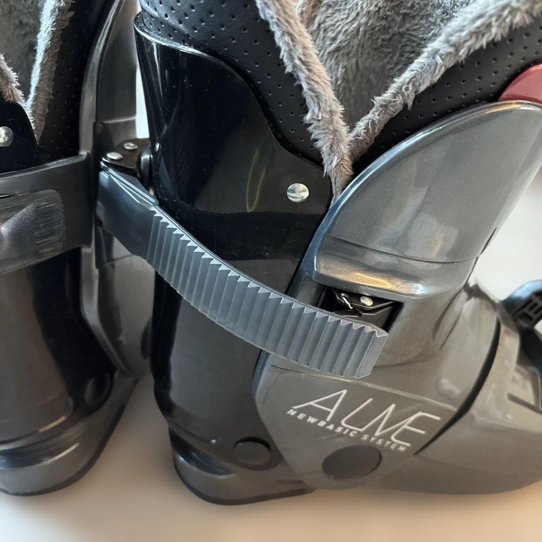 【美品】￼ 日本製 甲高幅広 GEN アライブ スキーブーツ２３.5cm