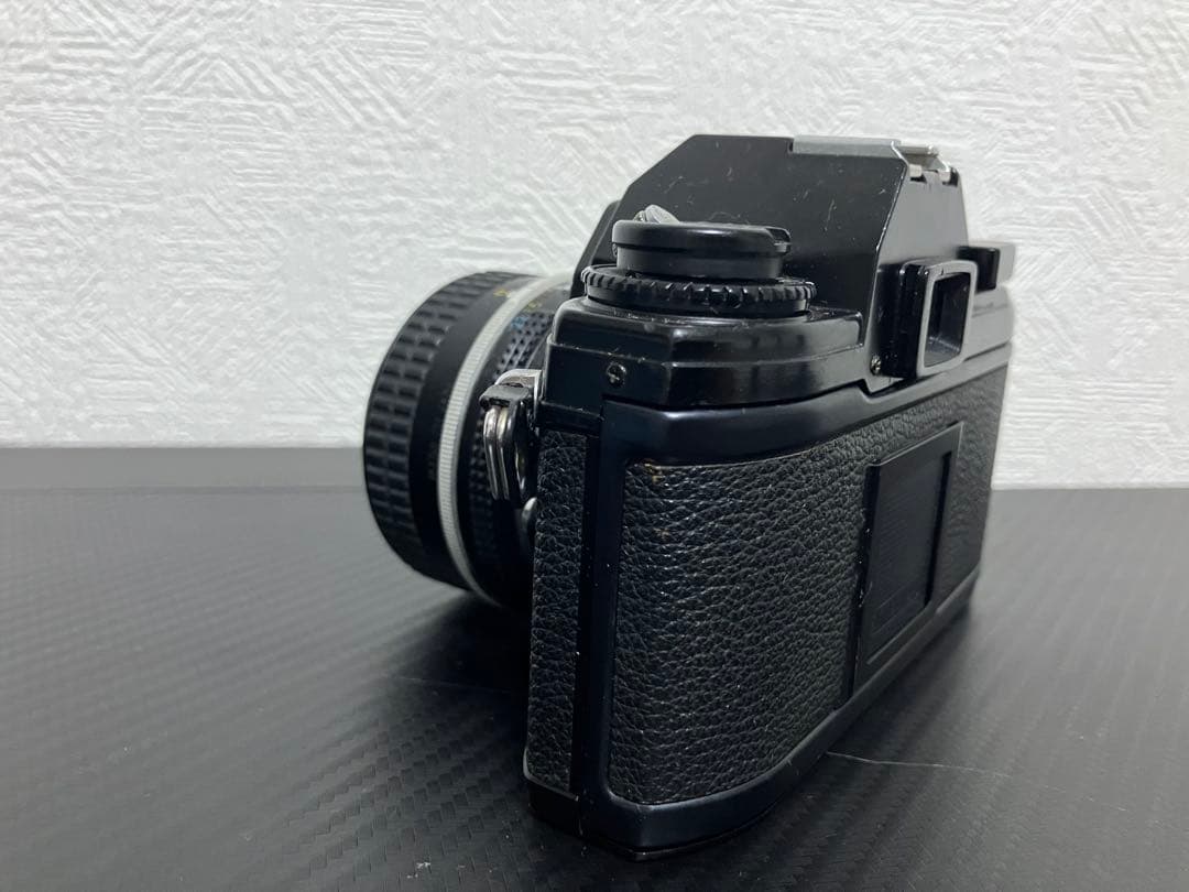 NIKKOR 50mm f/1.8 レンズ Nikon EM 本体セット