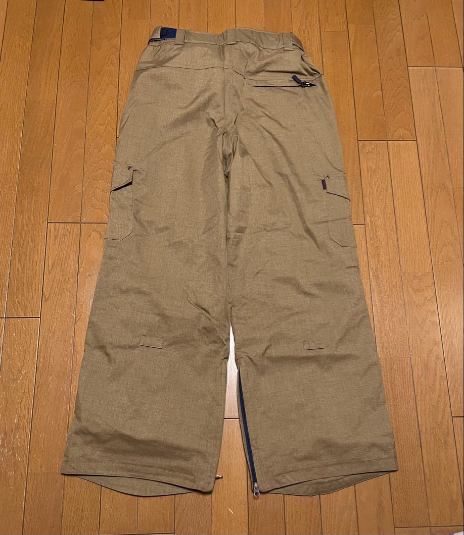 スノーボードウェアとパンツセット