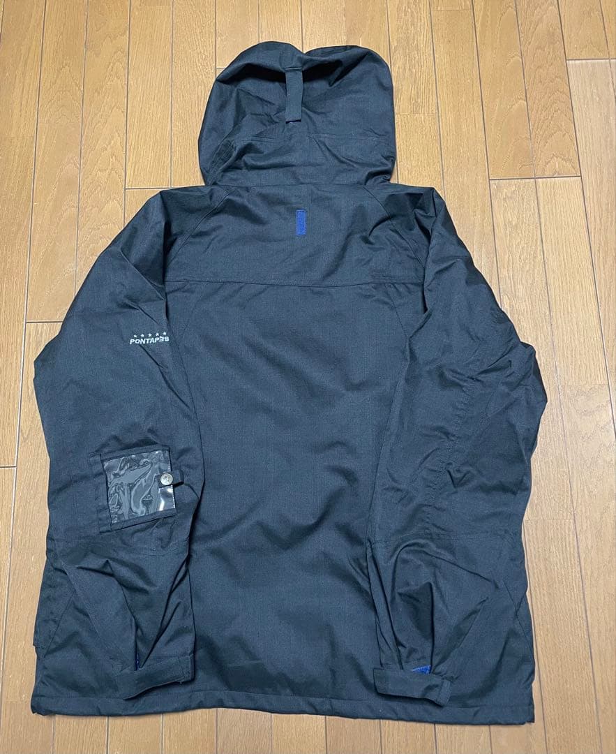 スノーボードウェアとパンツセット