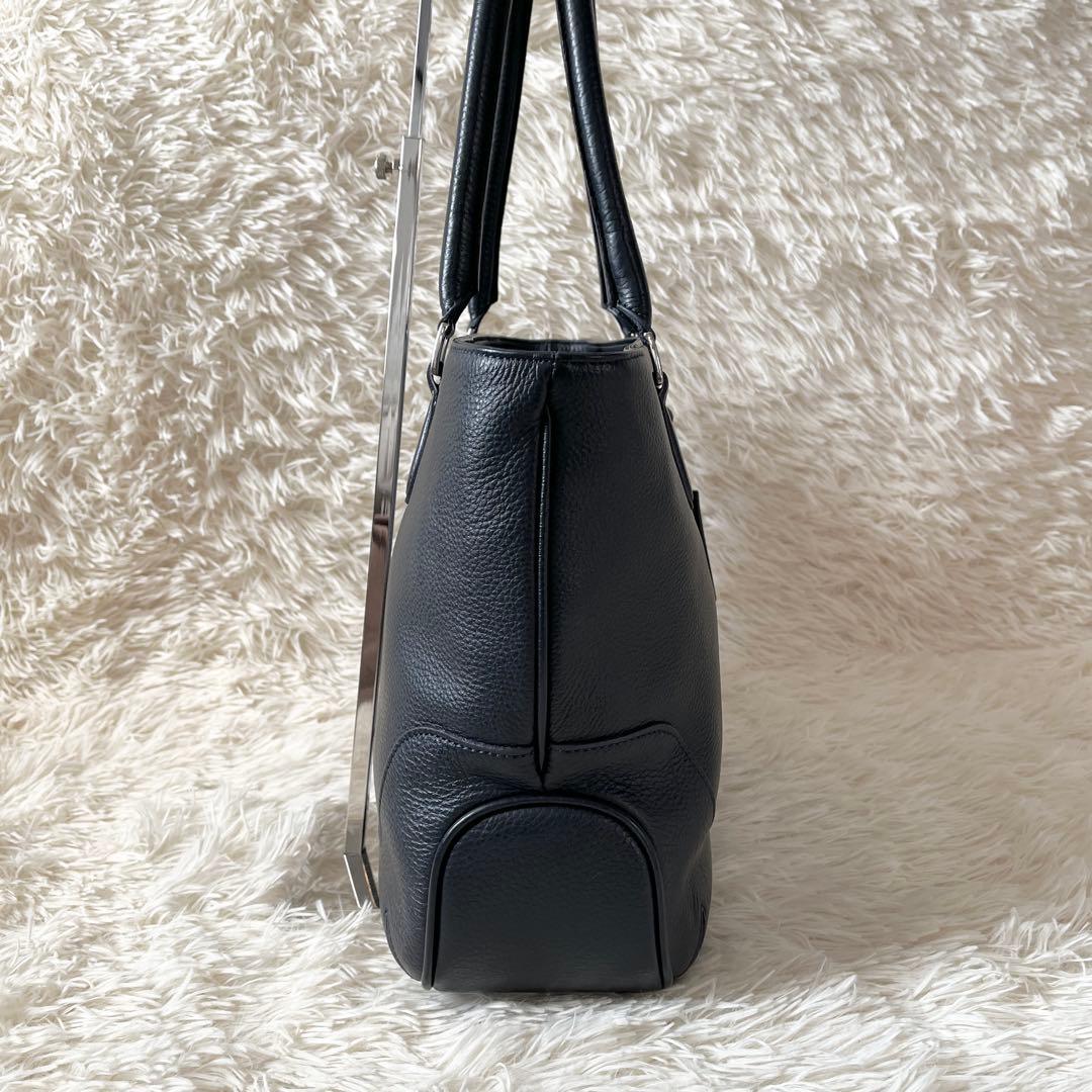 新品未使用✨ペッレモルビダ　トートバッグ　メイデンボヤージュ　ネイビー　シボ革