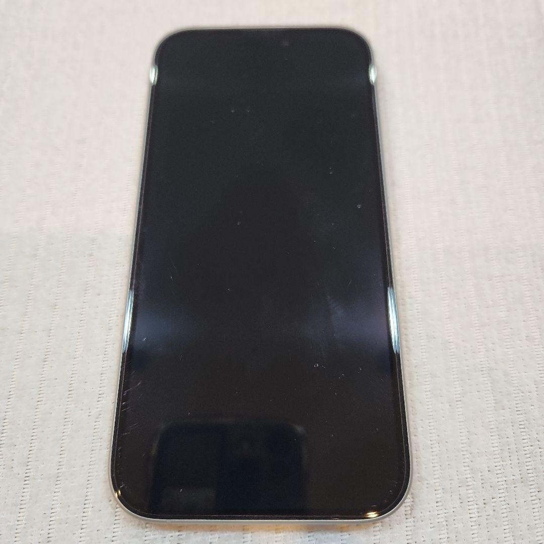 iPhone 16 ホワイト 本体256GB 極美品