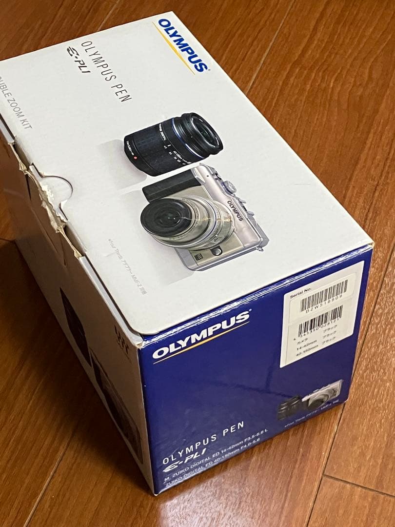 美品)オリンパス PEN E-PL1 ダブルズームキット+ 予備電池など＋おまけ