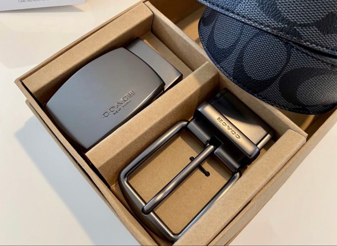 COACHリバーシブル シグネチャーバックル 回転式ワークメンズ ビジネスベルト