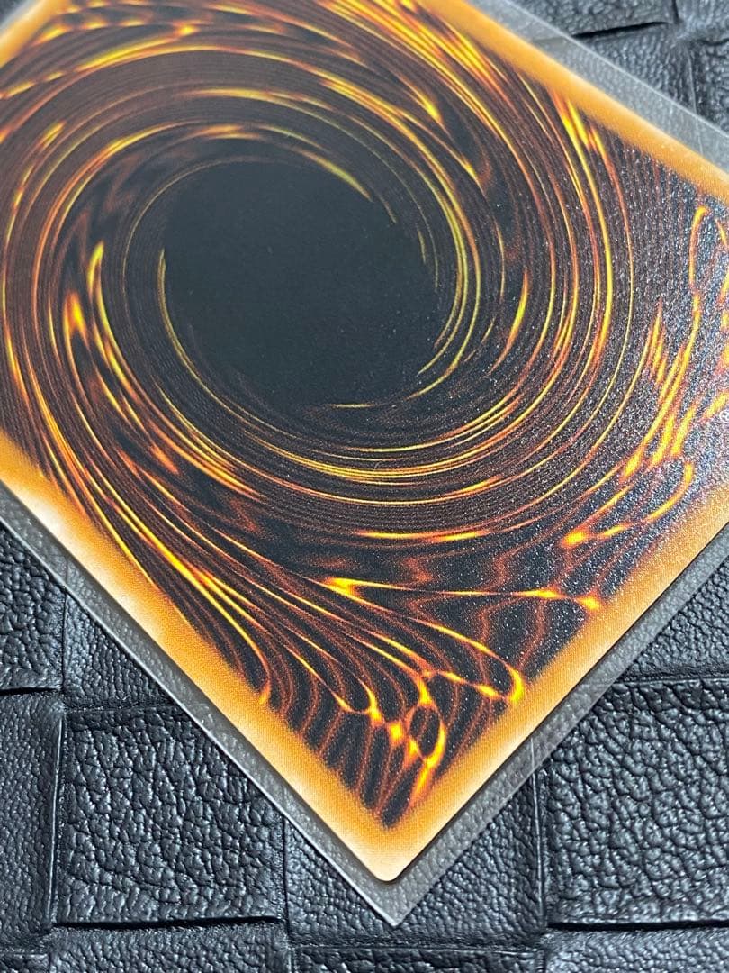 遊戯王　ブラック・マジシャン　レリーフ　LN-53 極美品級