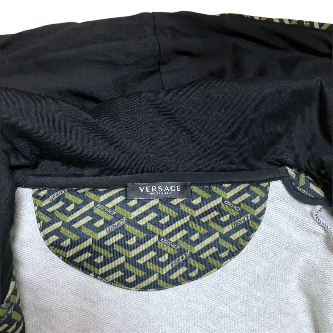 極美品　VERSACE ジップアップパーカー　グレカ　総柄　38サイズ