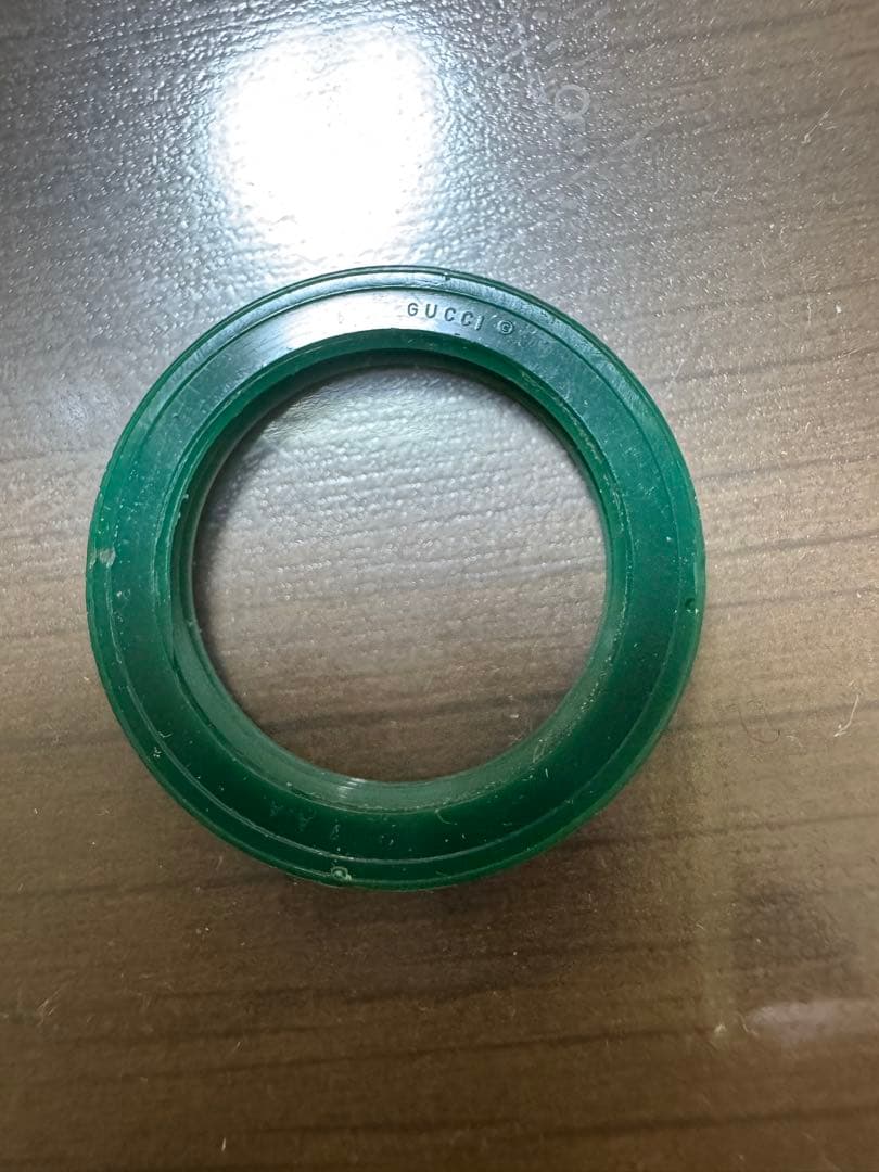 GUCCI チェンジベゼル