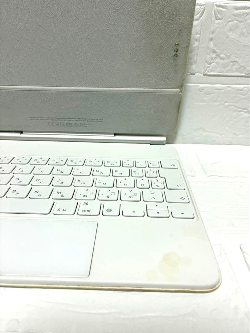 Magic Keyboard iPad Pro 11インチ 純正品　ホワイト