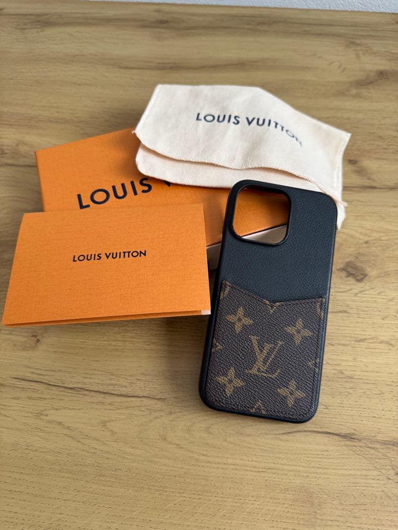 yoshiLOUIS VUITTON iPhone15ProMAX用ケース