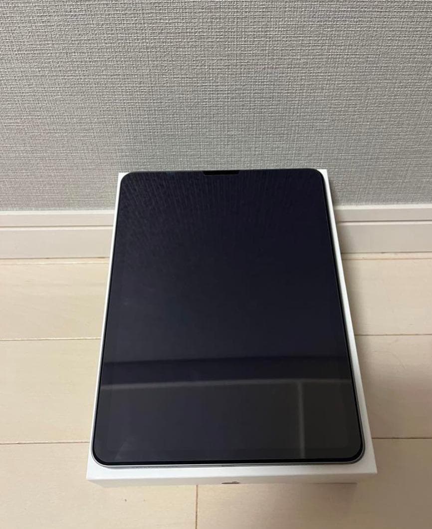 美品 iPad Air(第5世代 256GB) Magic Keyboard付き