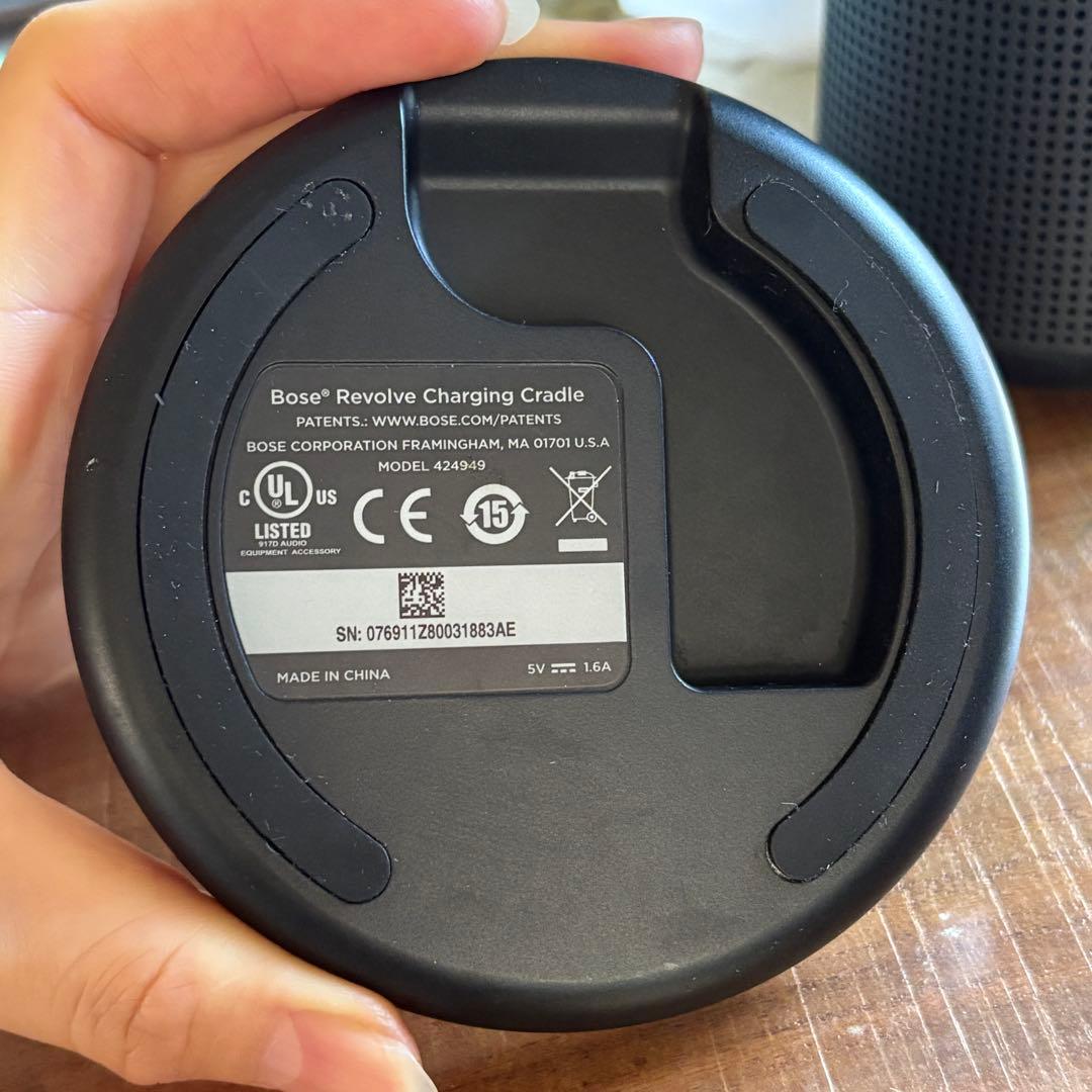 BOSE ワイヤレススピーカー ブラック、充電クレードル