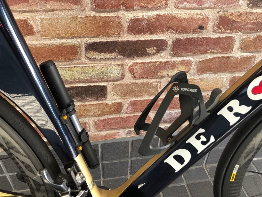 D*A様 DE ROSA ロードバイク 黒/金