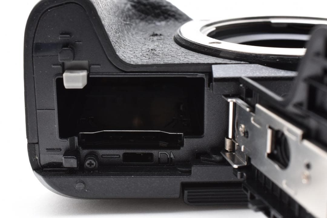 キャノン　Canon EOS M6 Mark II ボディ 1411