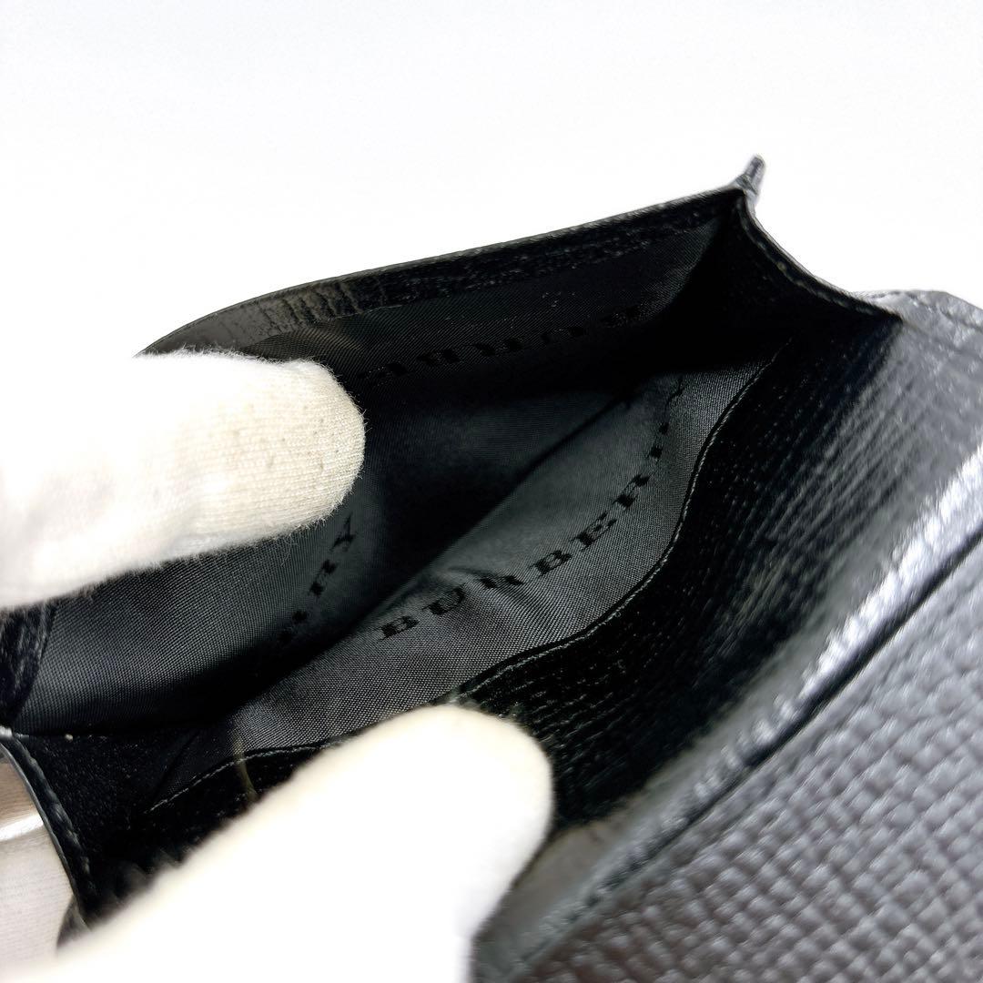 新品同様 ＊ BURBERRY バーバリー 型押し レザー 名刺入れ ブラック