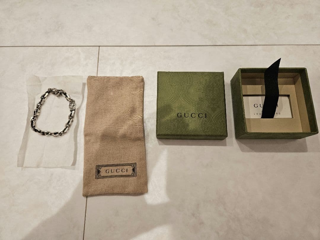 GUCCI インターロッキング　チェーン　ブレスレット　シルバー　18
