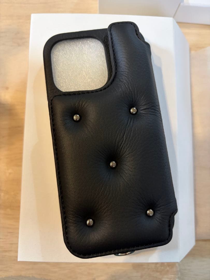 DEMIU BALLONCINQ iPhone16pro用ケース