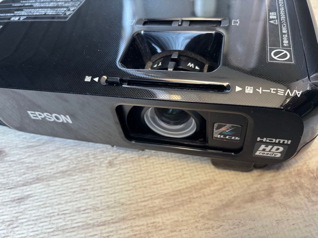 EPSON EH-TW410 プロジェクター本体 ケーブル、リモコン、ケース付き