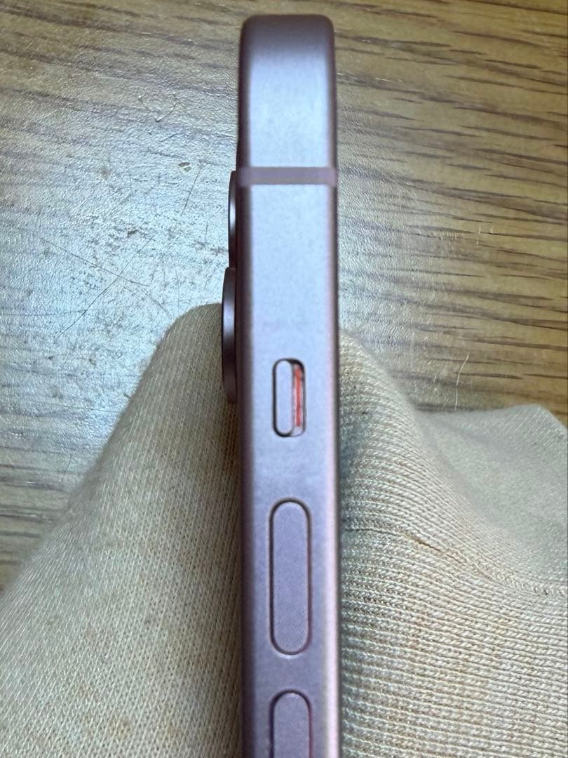 iPhone 15 256GB ピンク　本体のみ　訳あり品