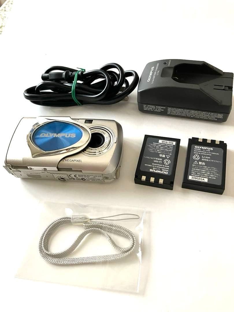 OLYMPUS μ10 コンパクトデジタルカメラ シルバー
